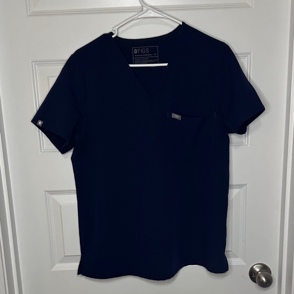 Figs Women's Navy V-Neck Top